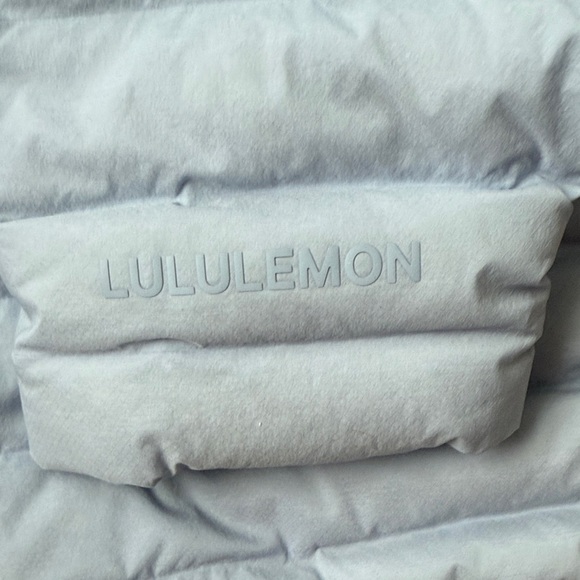 Lululemon Pack It Down Jacket – Blue Linen – Size 10 - Picture 4 of 10